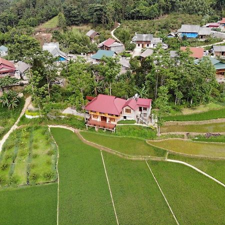 Bac Ha Threeland Homestay Exterior photo